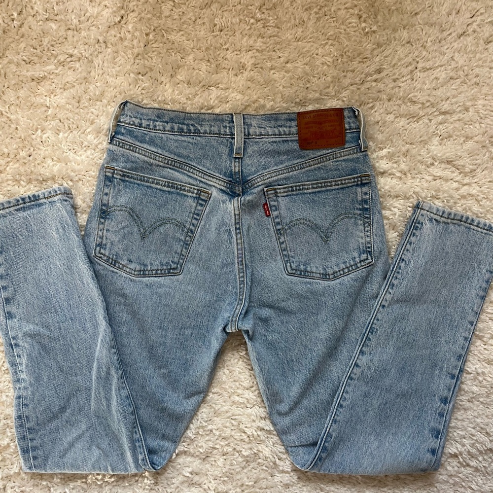 Levi's Women's Classic 501 Straight Leg Jeans
